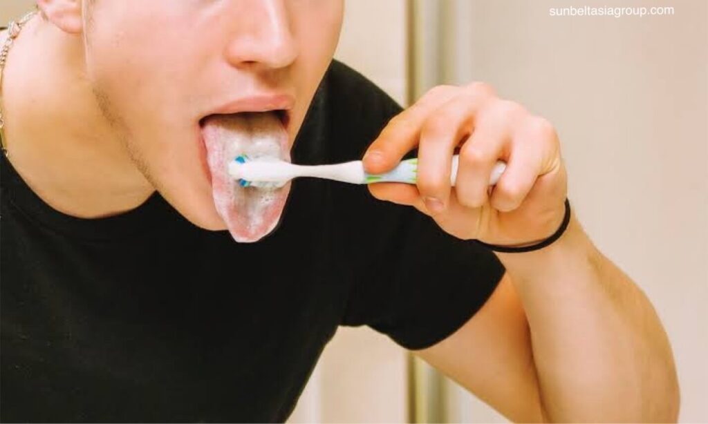 เราทุกคนรู้ดีว่าการทำความสะอาดฟันและ ประโยชน์ของการแปรงลิ้น ของคุณมีความสำคัญเพียงใด อย่างไรก็ตาม หลายๆ คนมองข้ามความสำ