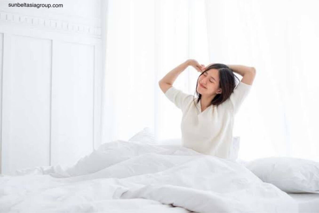 การพักผ่อนอย่างเต็มอิ่ม จะทำให้คุณลุกจากเตียงพร้อมลุยต่อในวันข้างหน้า แต่การนอนหลับไม่ดีอาจทำให้คุณรู้สึกเหนื่อย ท้อแท้ และมีปัญหา